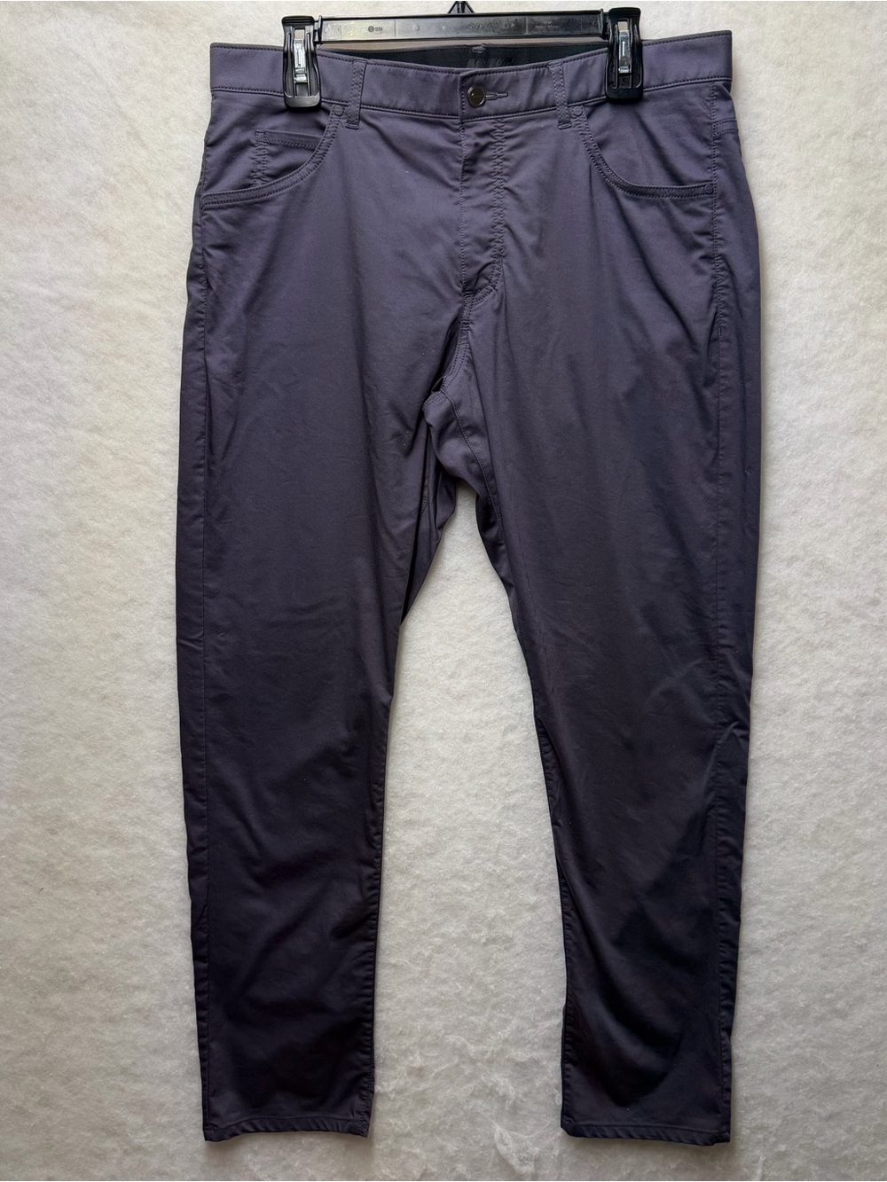 Nike Dri-Fit Mens Athletic Pants 34x32 Lightweight Stretch Purple Casual Chinos
